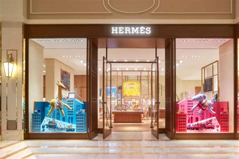 hermes outlet near me.